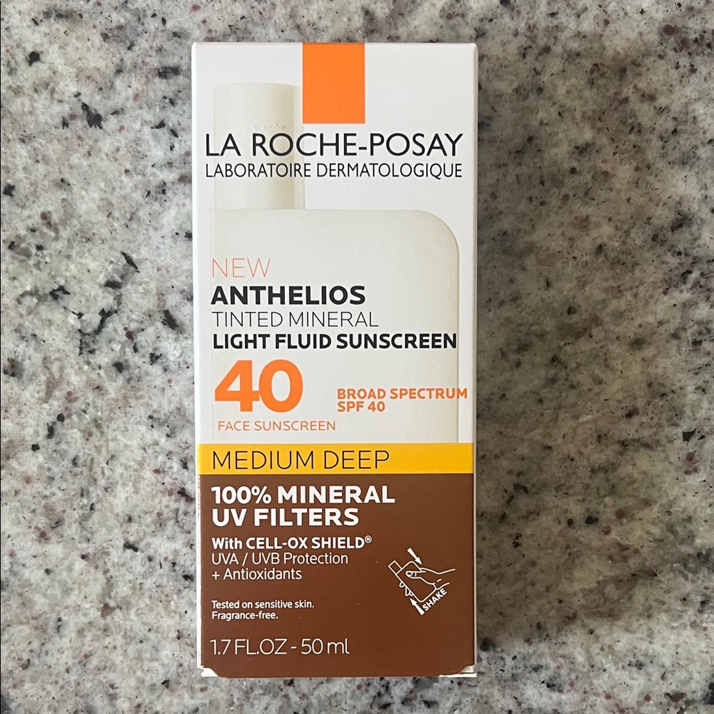 La Roche-Posay Anthelios Medium Deep Tinted Mineral Sunscreen SPF 40